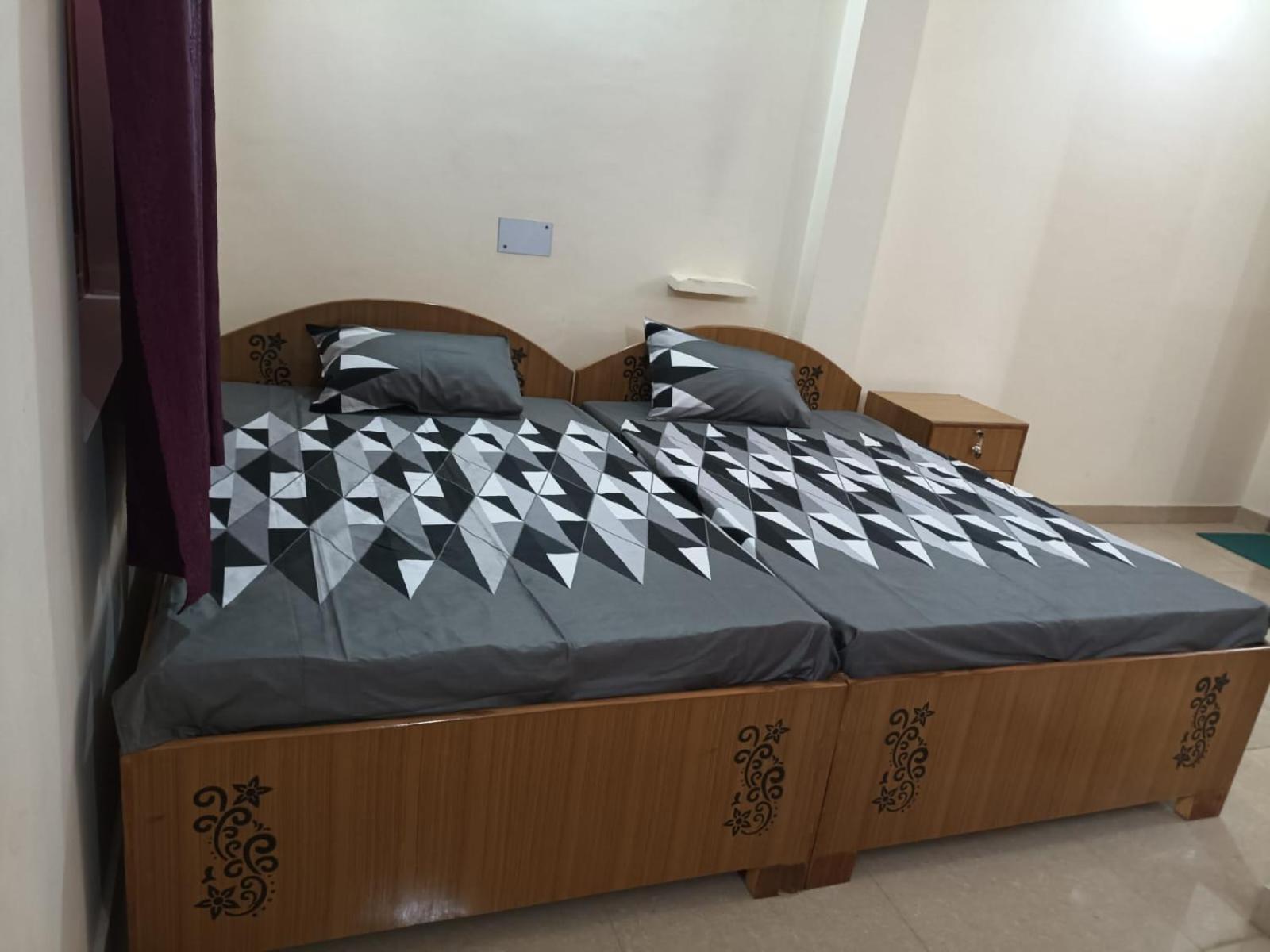 Anant Paying Guest House Ayodhya Kültér fotó